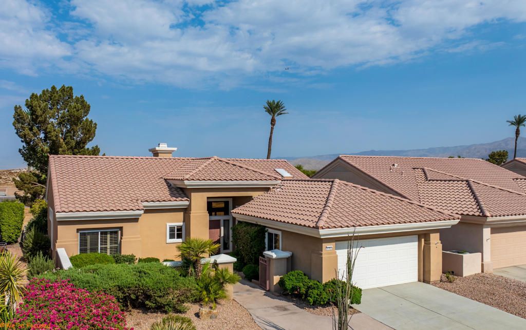 37953 Grand Oaks Avenue, Palm Desert