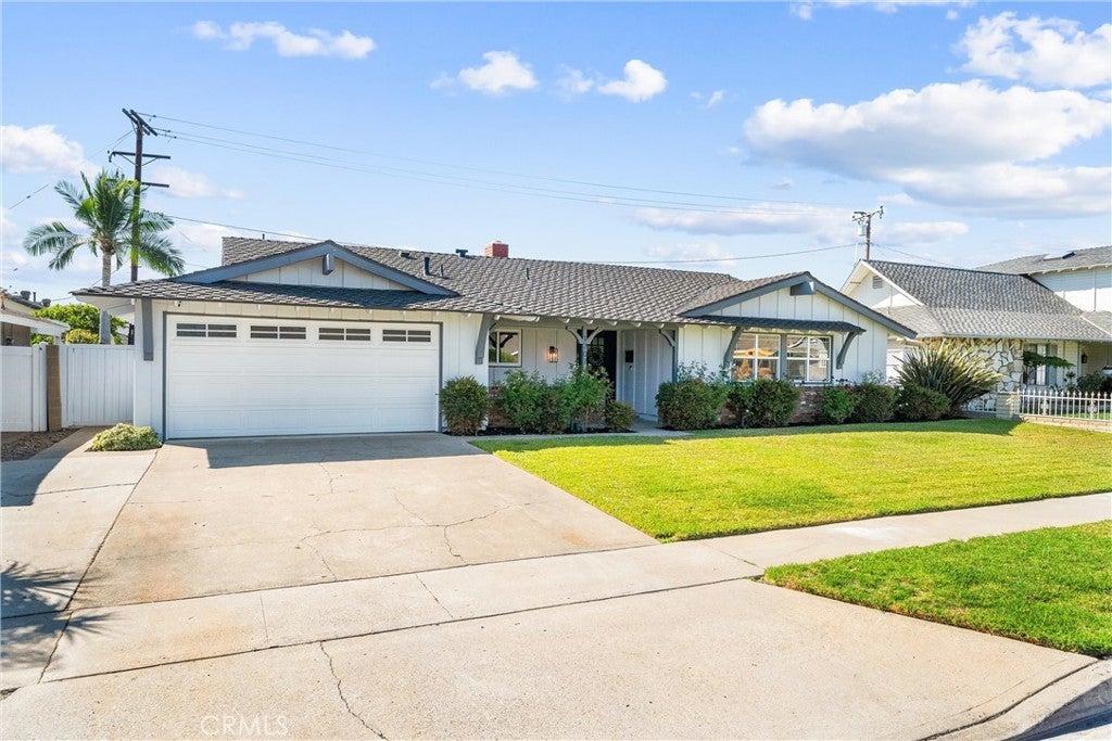 Photo of Listing #PW25228033