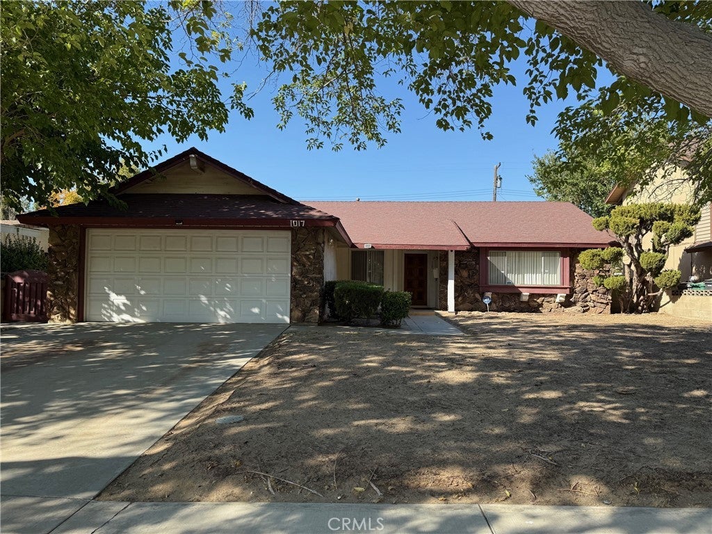 Photo of Listing #SR25230199