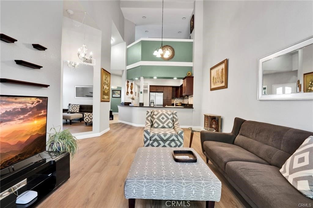 Photo of Listing #TR25223043