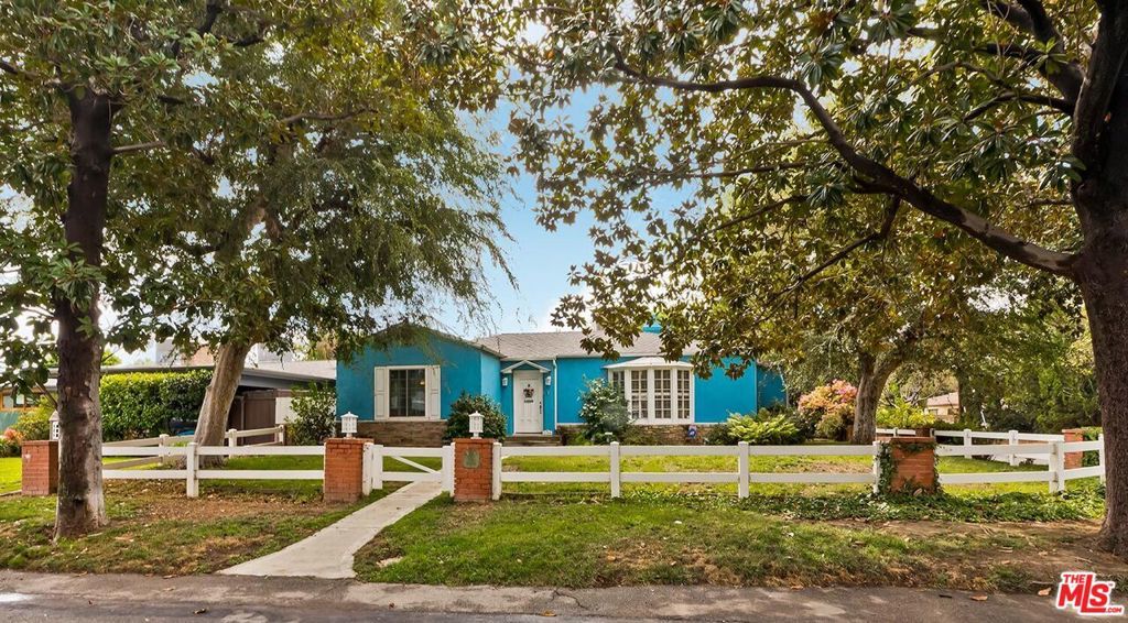 Photo of Listing #25597323