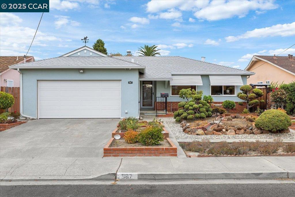 Photo of Listing #41113526