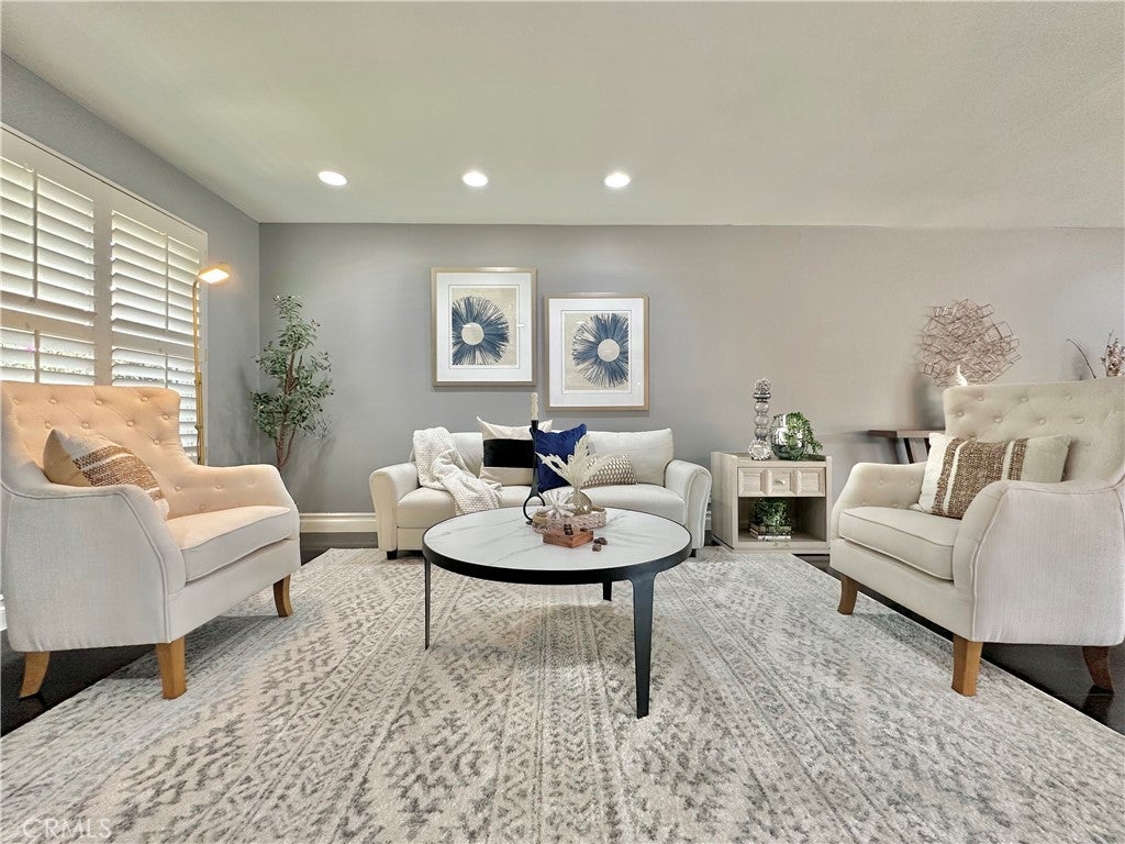 Photo of Listing #PW25230807