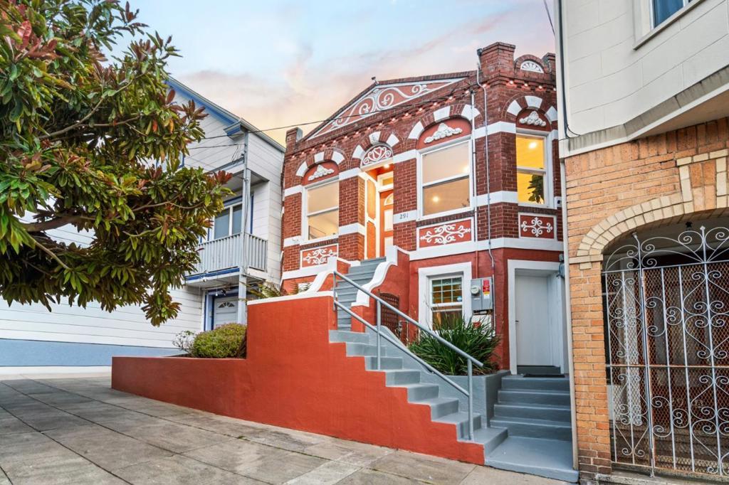 Photo of Listing #ML82023609