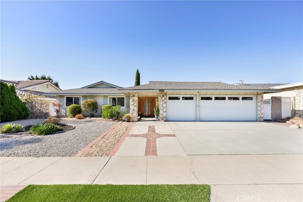 Photo of Listing #PW25227366