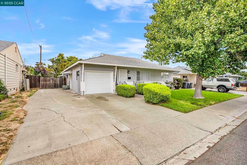 Photo of Listing #41113622