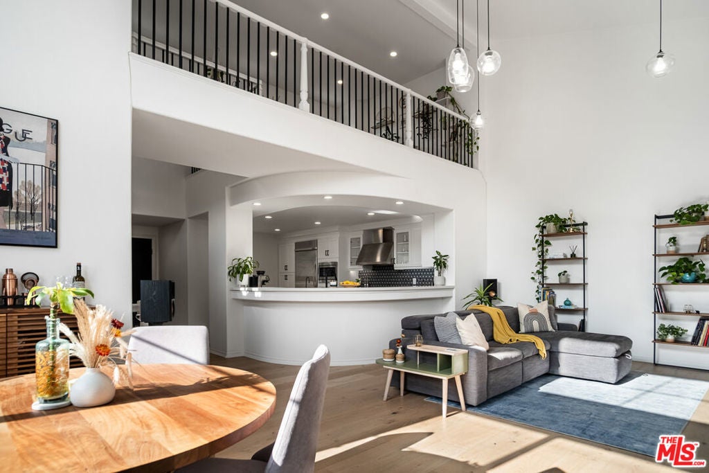 Photo of Listing #25600867