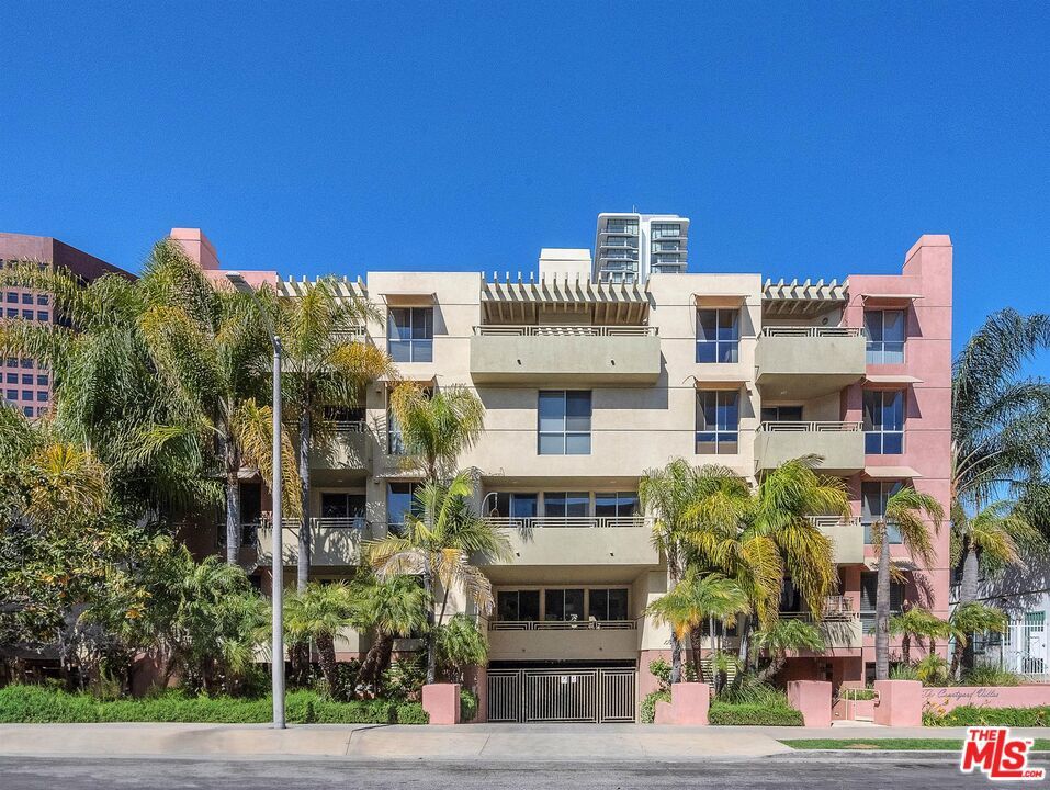 Photo of Listing #25601021