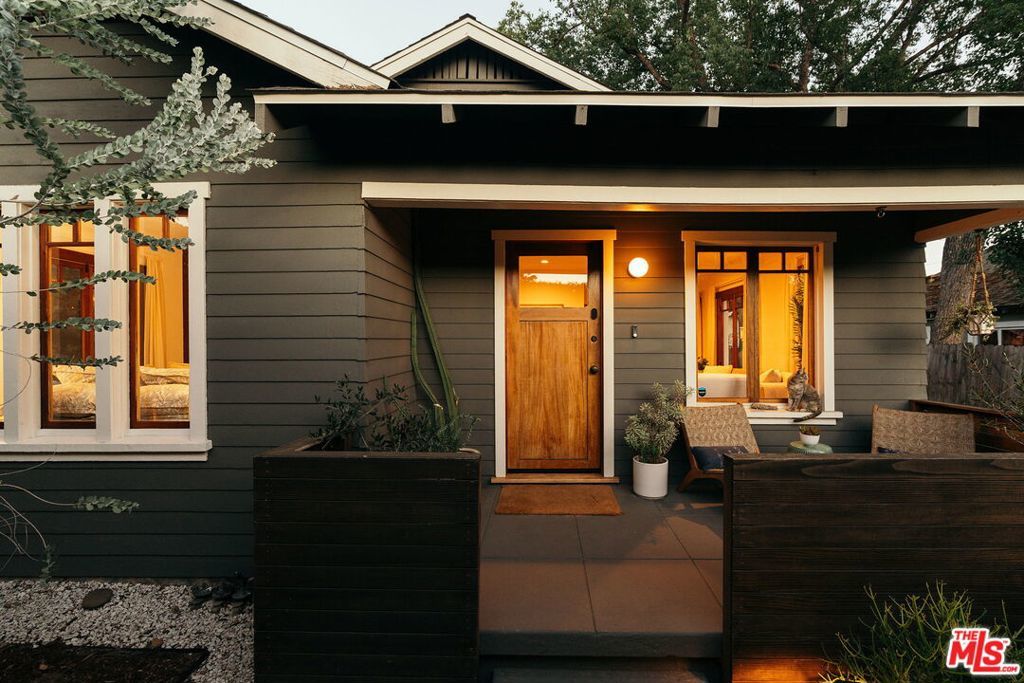 Photo of Listing #25600807