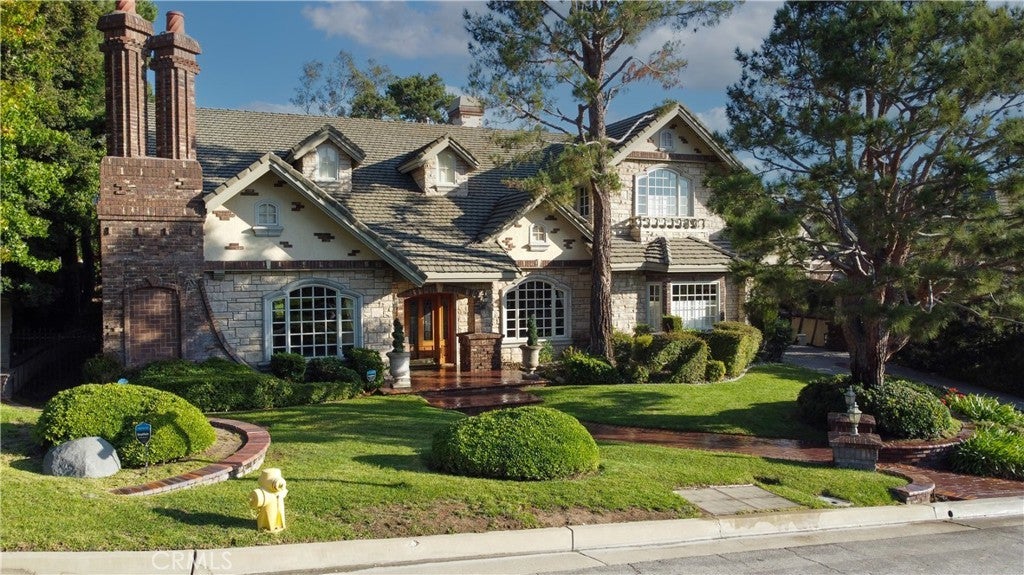 Photo of Listing #CV25232121