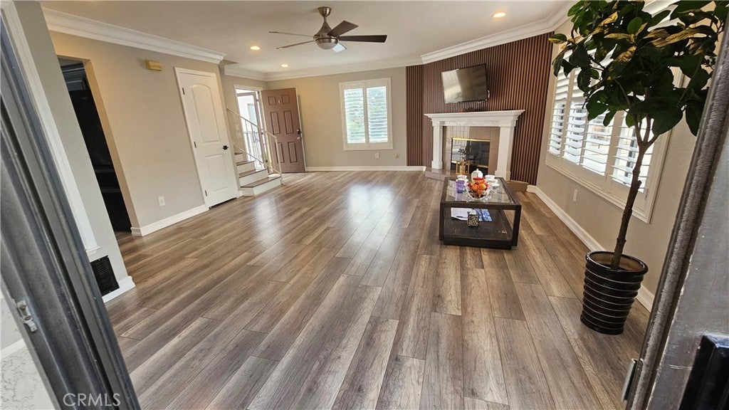 Photo of Listing #PW25229066