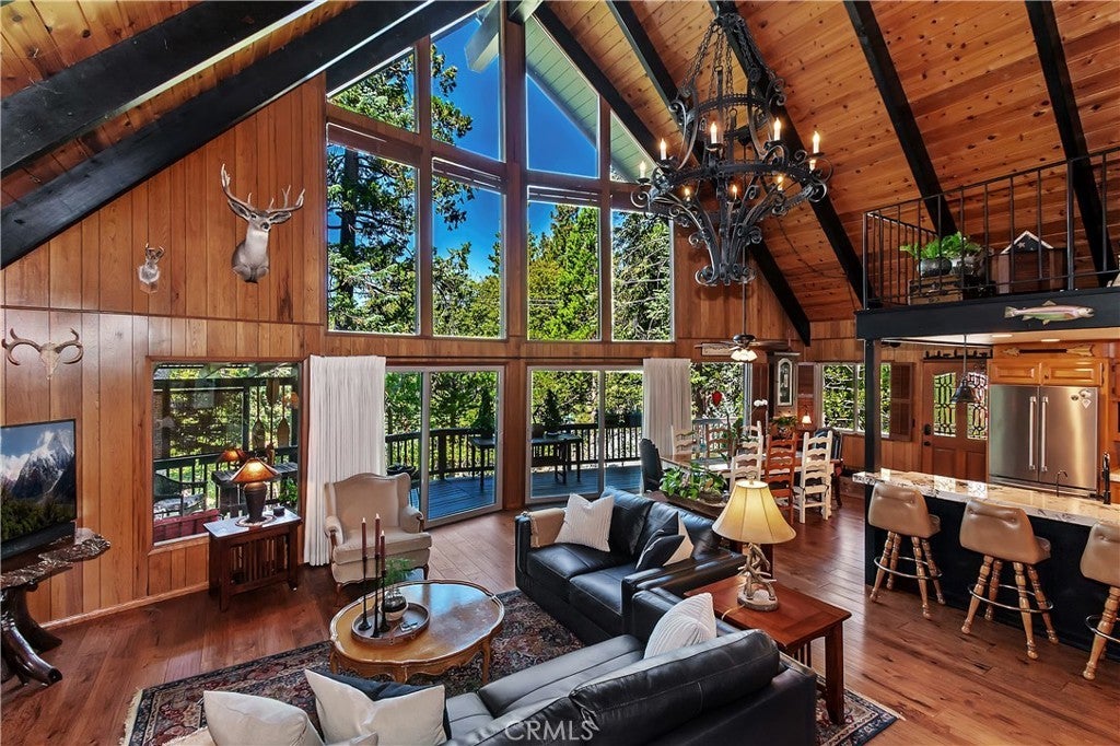 Photo of Listing #IG25232173