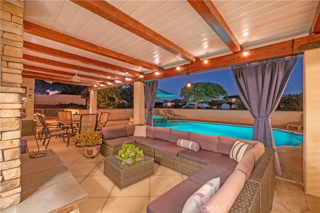 Photo of Listing #IV25231267