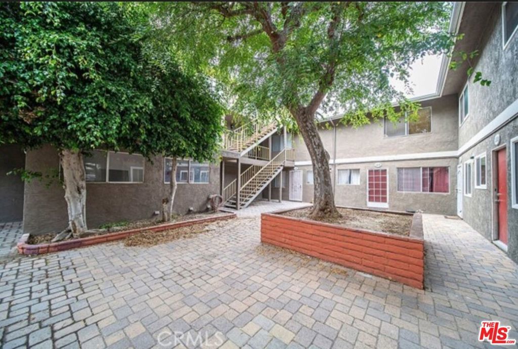 Photo of Listing #25601493