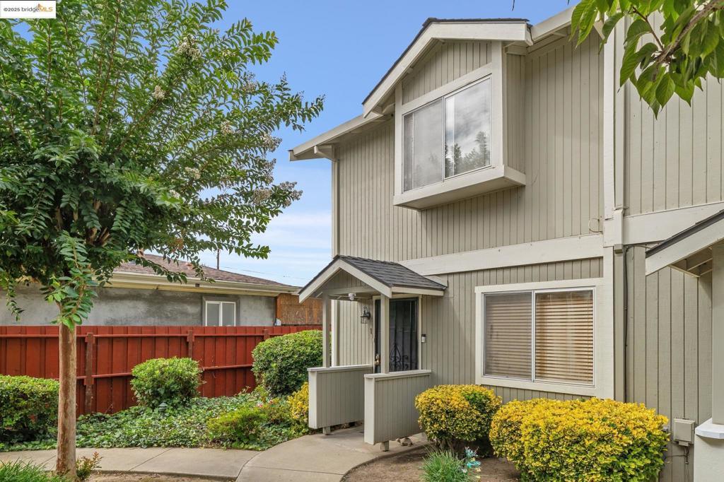 Photo of Listing #41113790