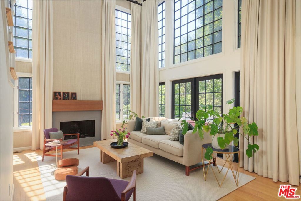 Photo of Listing #25601155