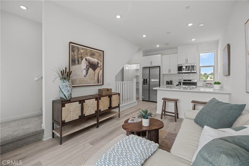 Photo of Listing #OC25232541