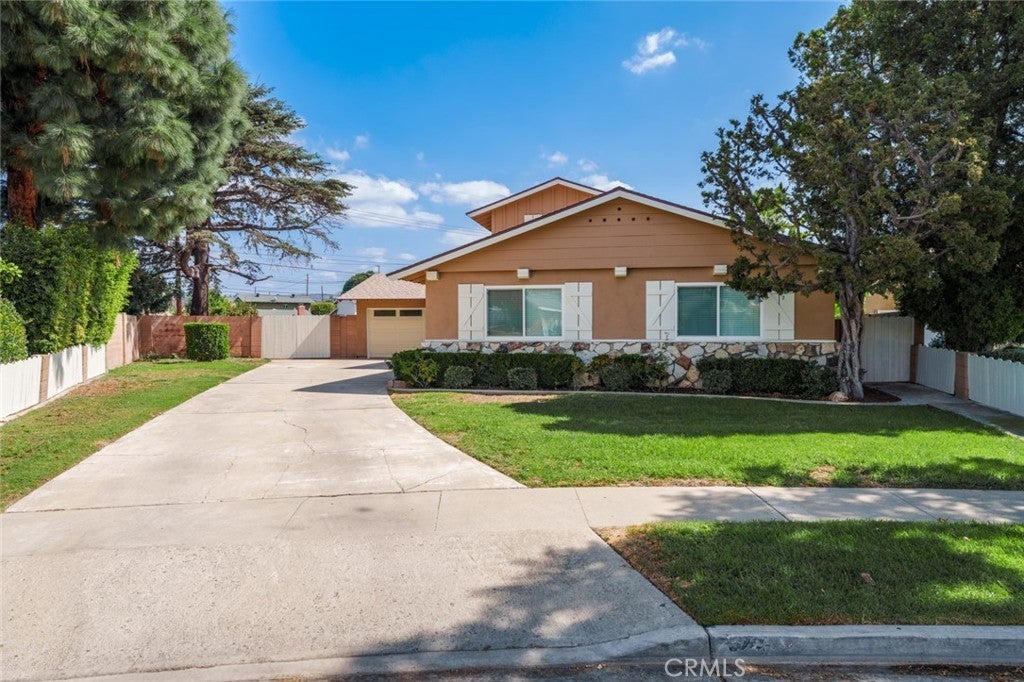 Photo of Listing #PW25232543