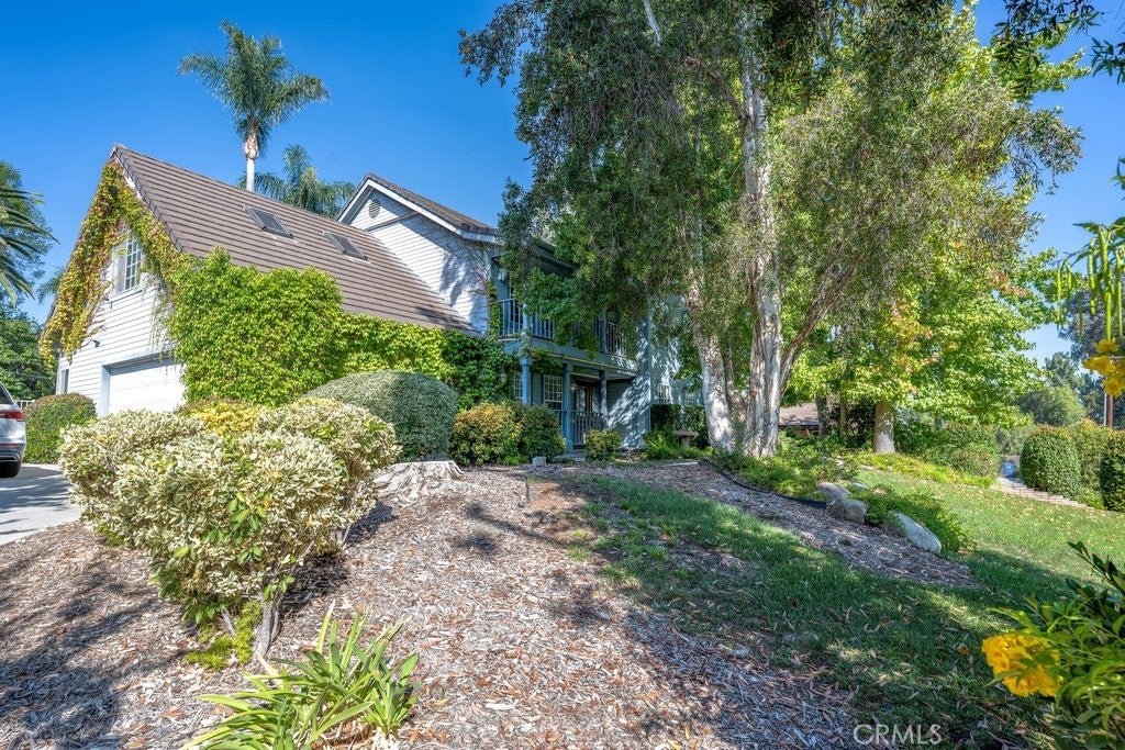 Photo of Listing #SR25232609