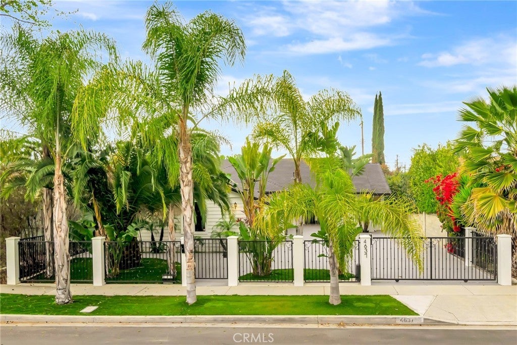 Photo of Listing #SR25232612