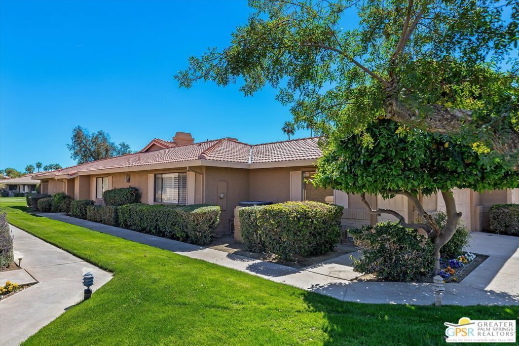 34 Camino Arroyo Place, Palm Desert