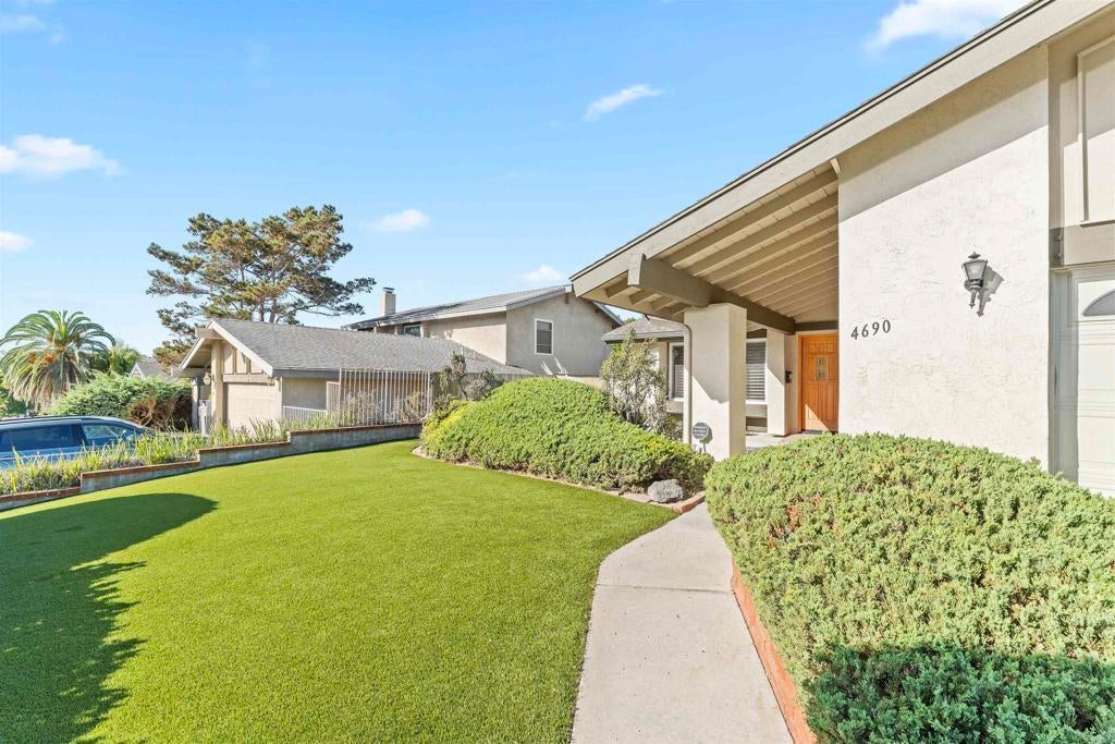 Photo of Listing #PTP2507601