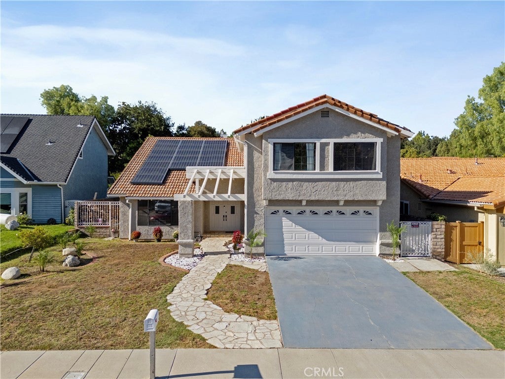 Photo of Listing #SR25233109