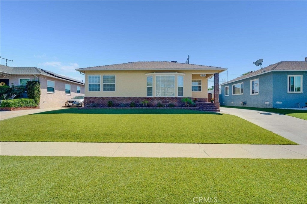 Photo of Listing #PW25233257