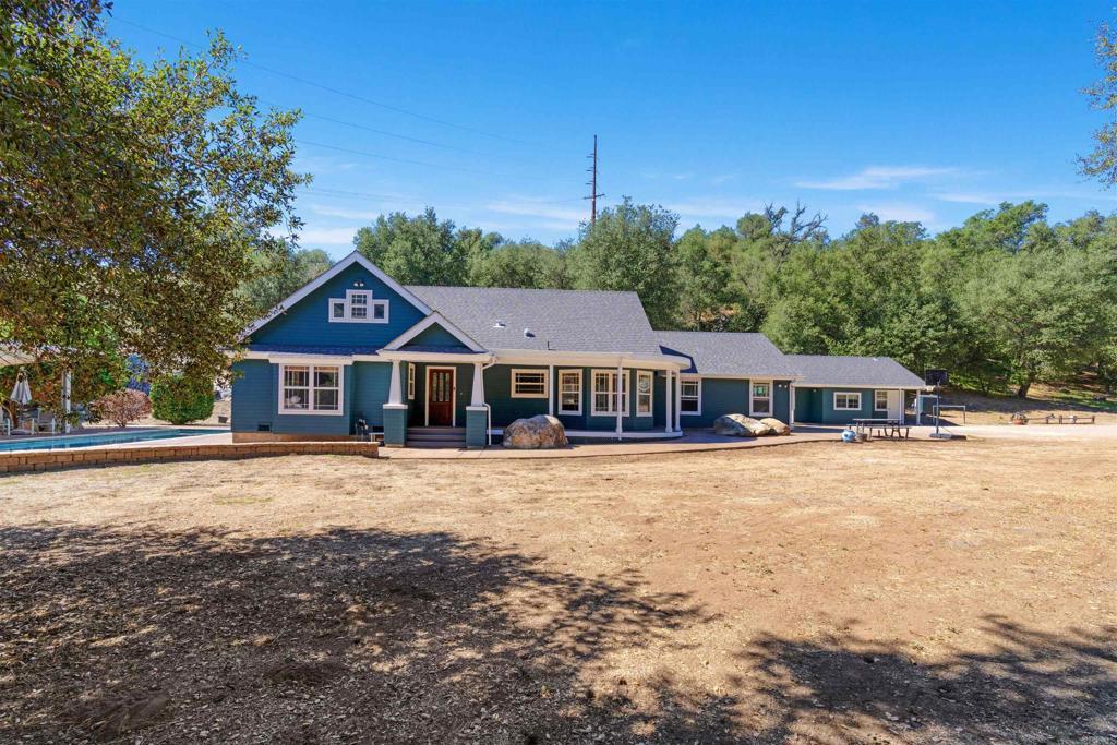 Photo of Listing #PTP2507608