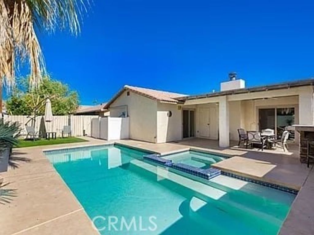 51865 Avenida Velasco, La Quinta
