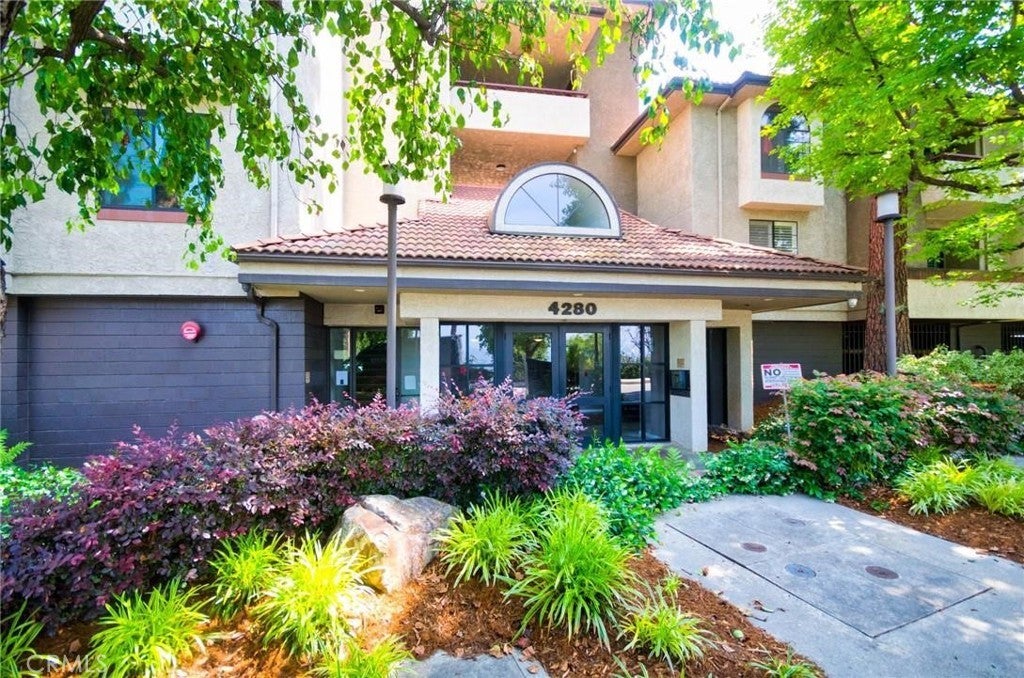 Photo of Listing #WS25233676