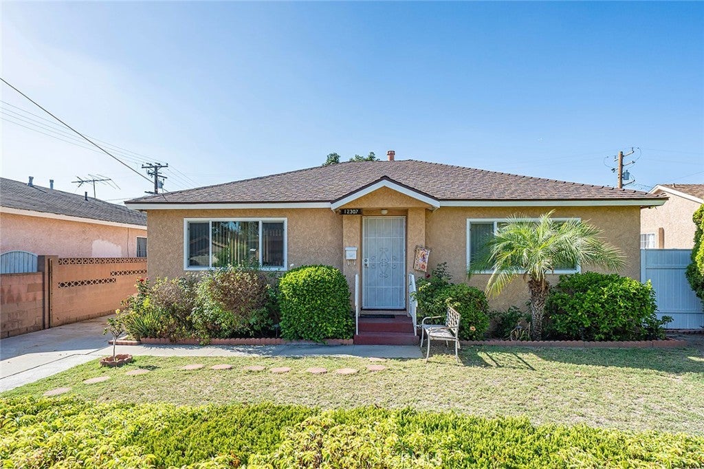 Photo of Listing #DW25233508