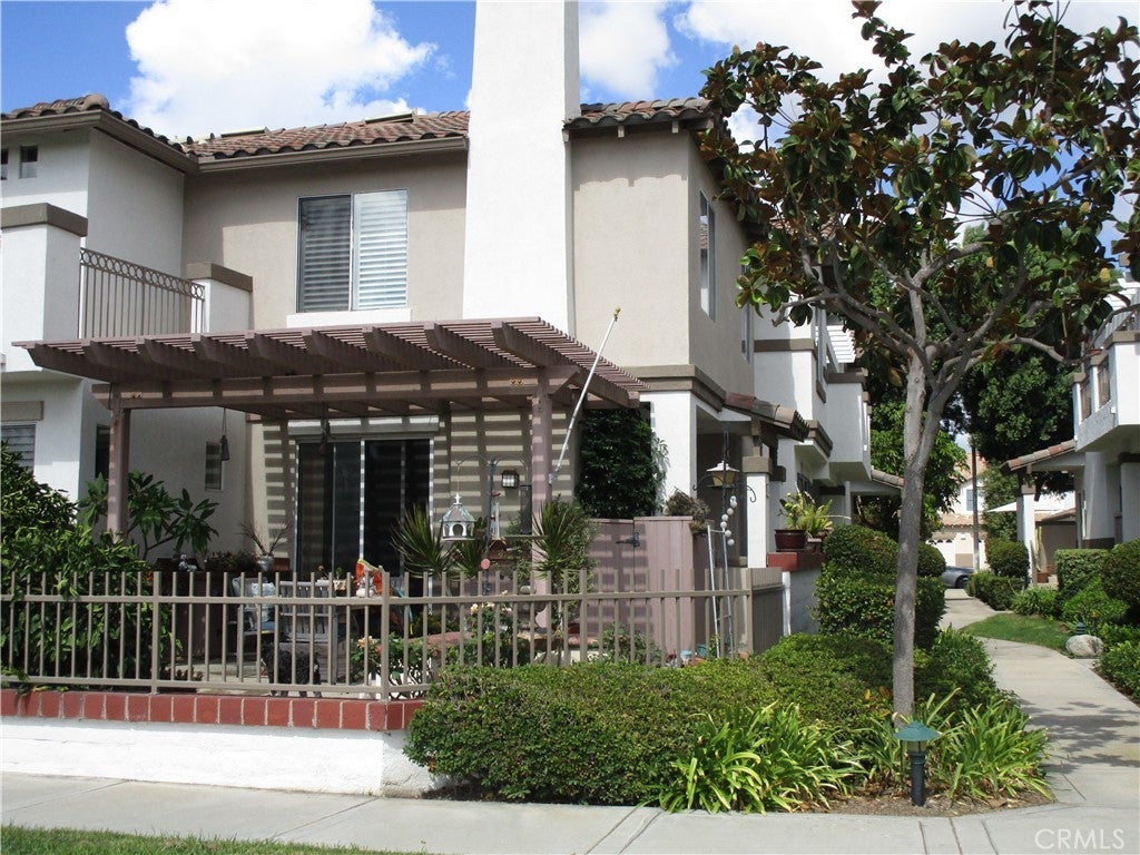 Photo of Listing #OC25233771