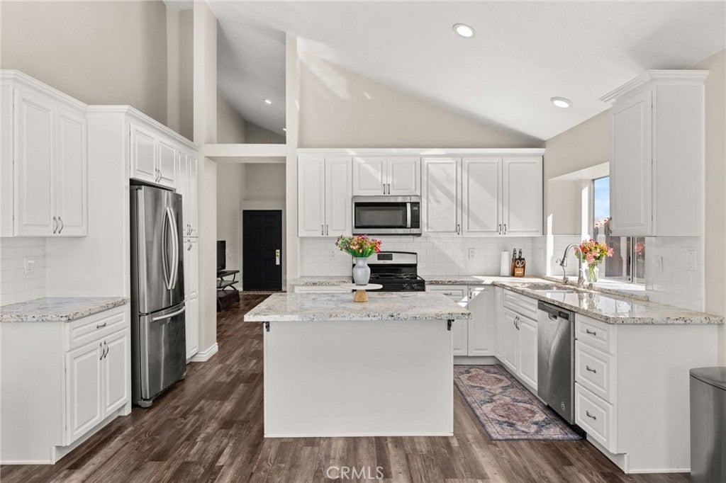 Photo of Listing #SW25233845