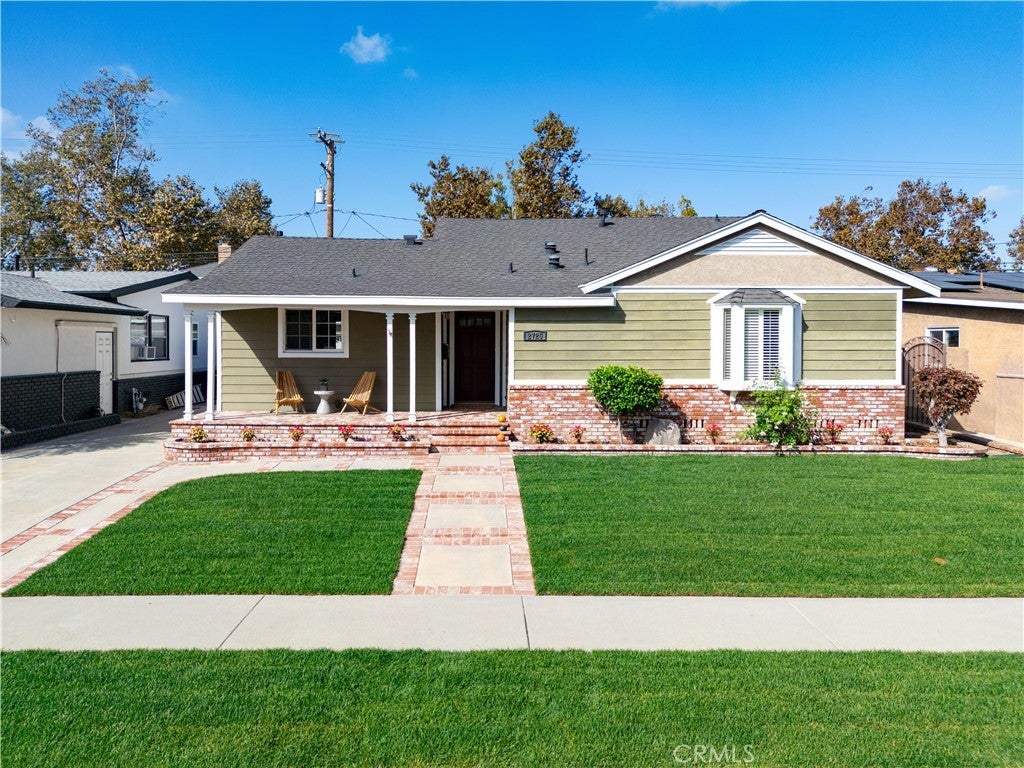 Photo of Listing #PW25196915