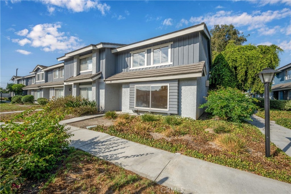 Photo of Listing #PW25234261