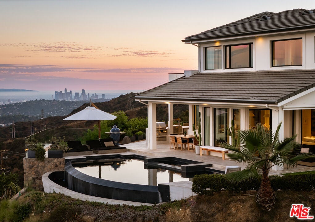 Photo of Listing #25602651