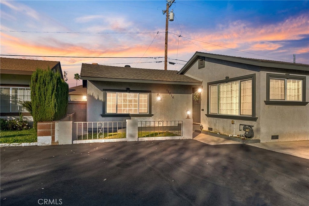 Photo of Listing #DW25234578