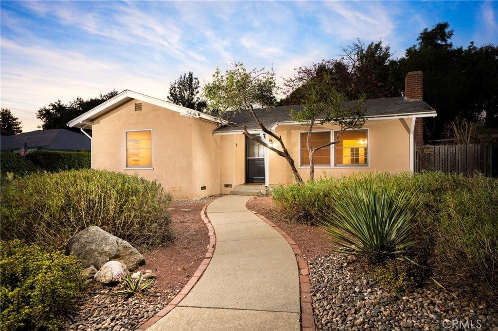 Photo of Listing #CV25233372