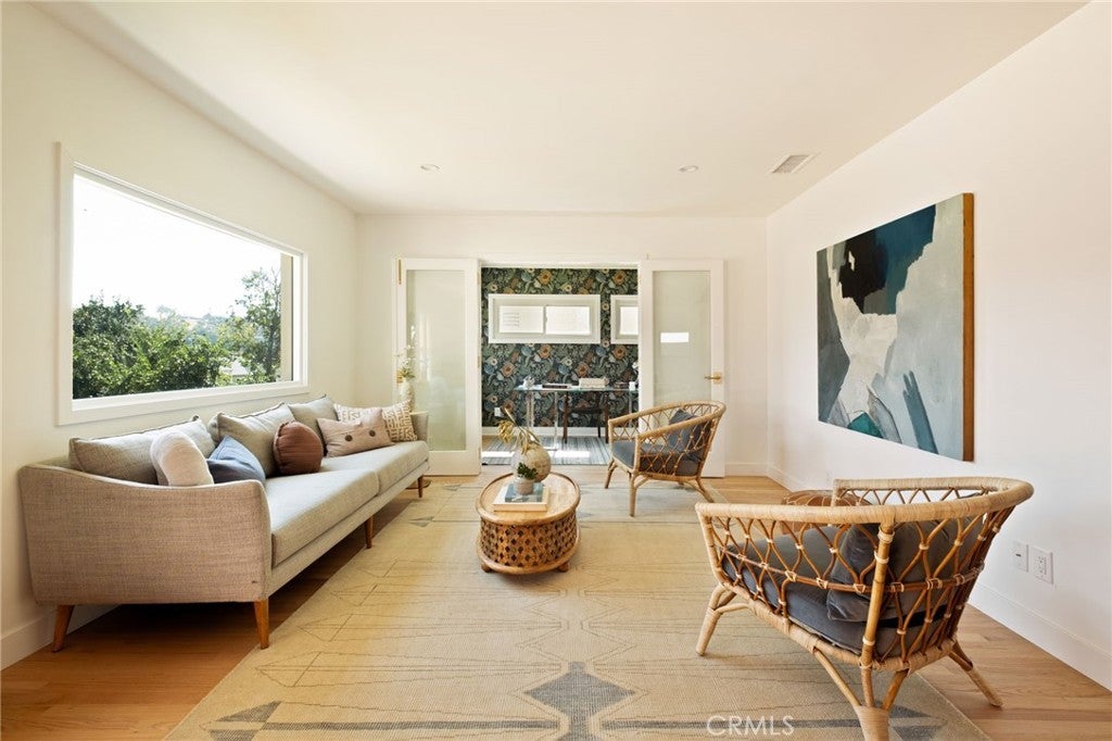 Photo of Listing #AR25235321