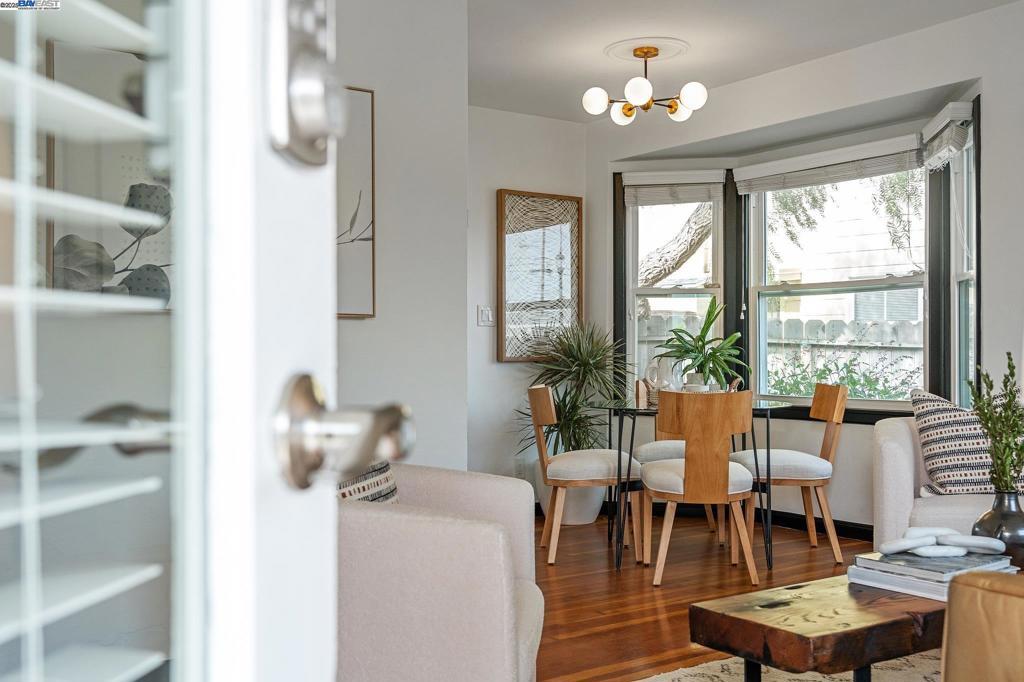 Photo of Listing #41114156