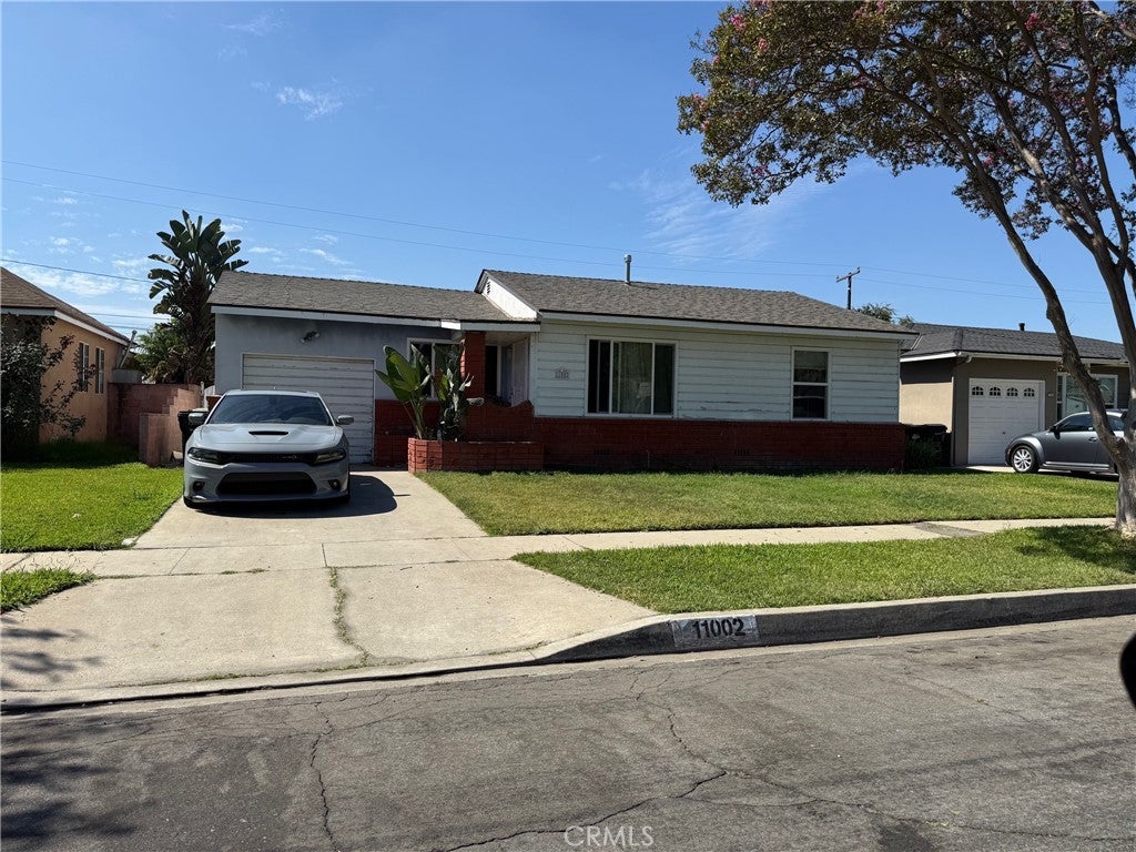 Photo of Listing #MB25235732