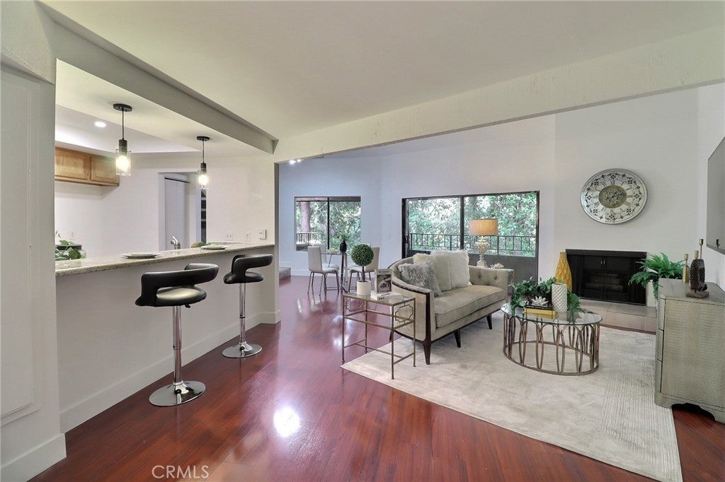 Photo of Listing #WS25235844