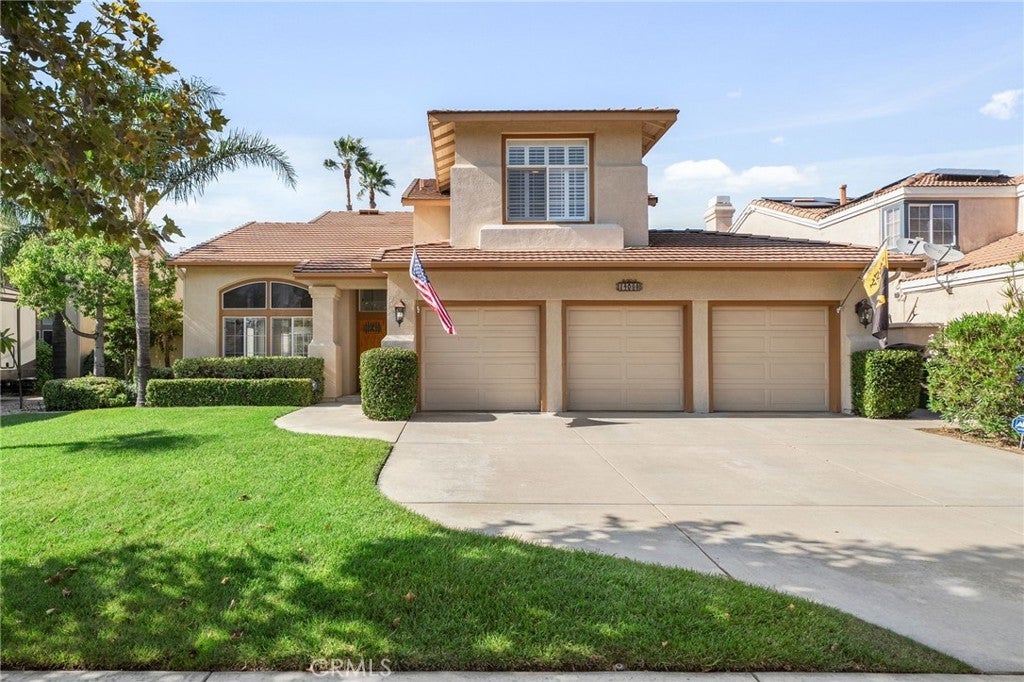 Photo of Listing #IV25234482