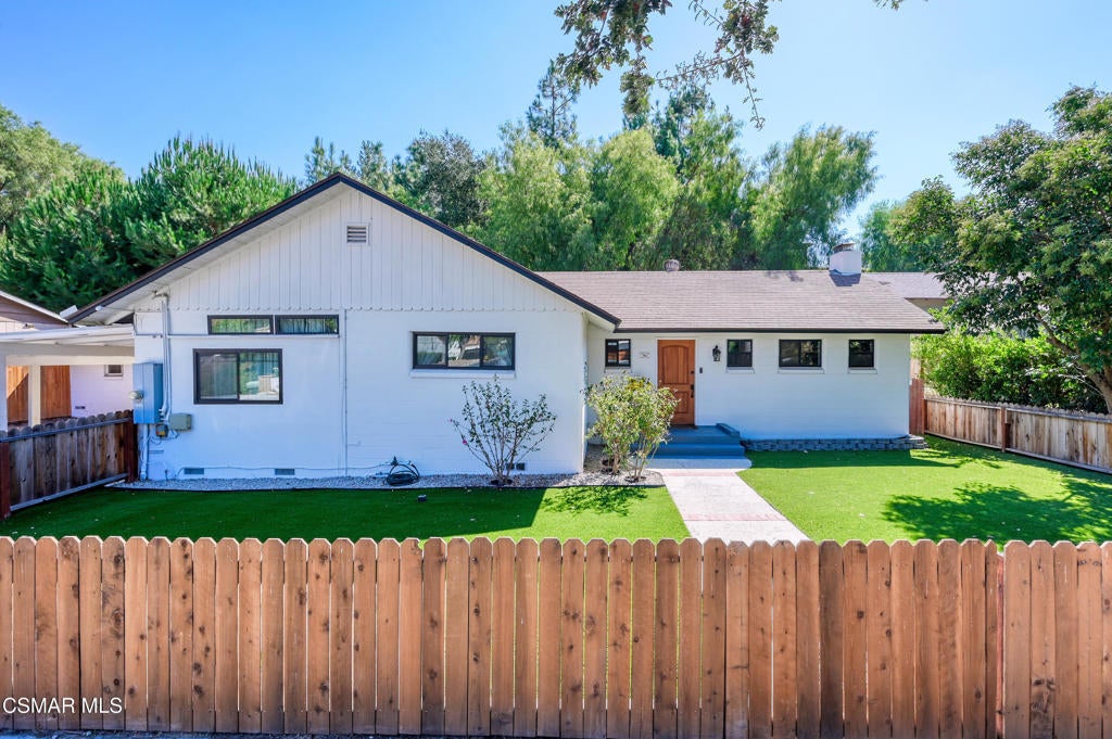 Photo of Listing #225005092