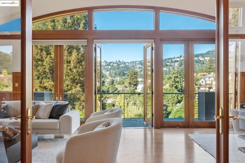 Photo of Listing #41114212