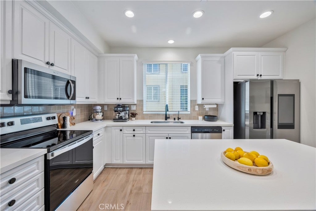 Photo of Listing #NP25232987