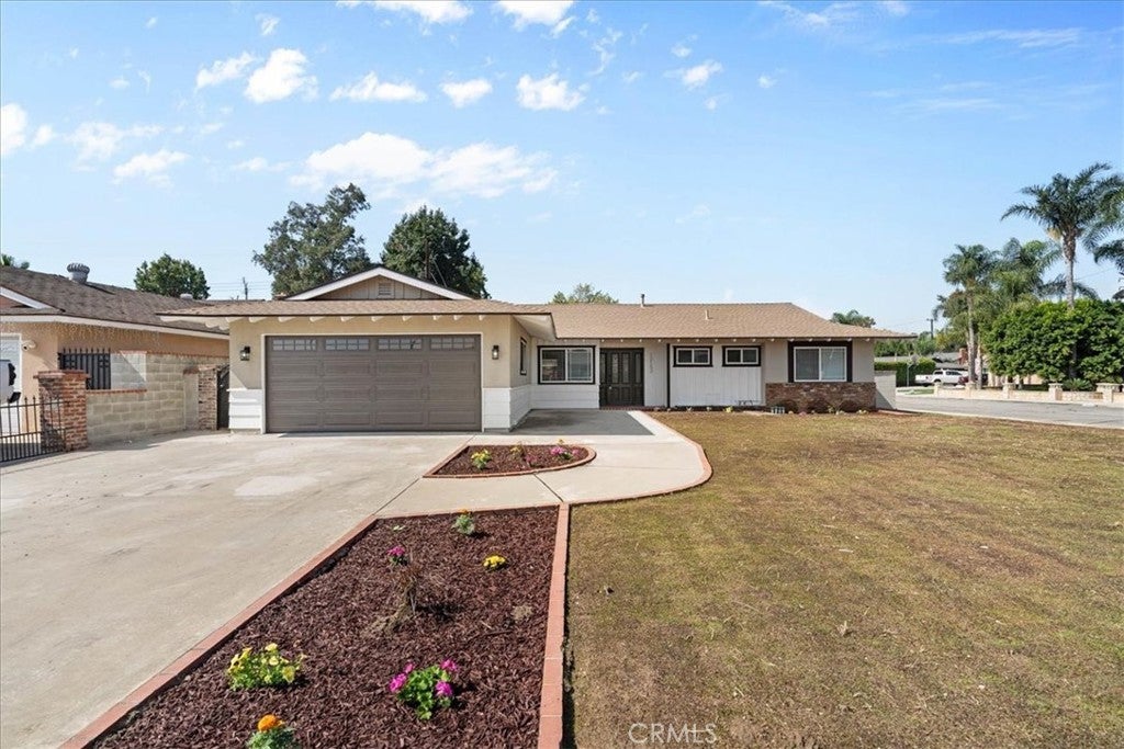 Photo of Listing #IV25234479