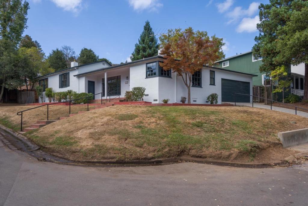 Photo of Listing #ML82024307