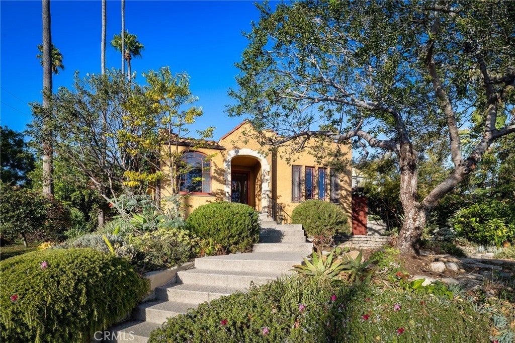 Photo of Listing #SR25234188